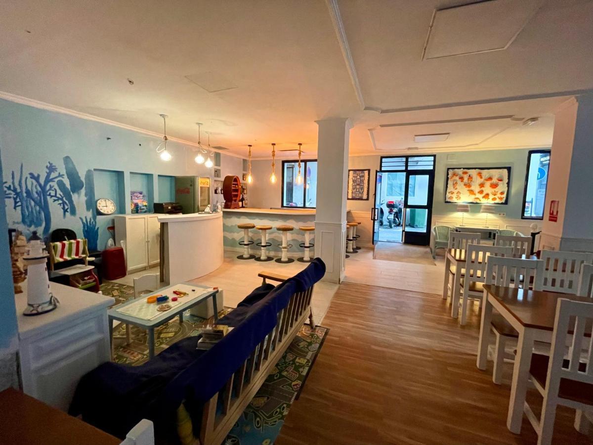Hôtel Mar Benidorm Extérieur photo